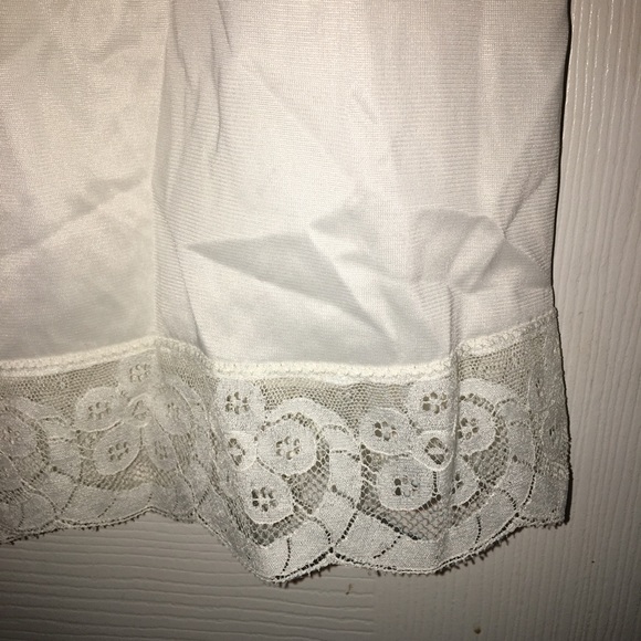 Vintage Velrose super long Lace half slip Medium - Picture 2 of 10